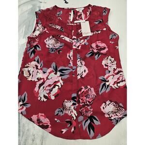 Candie's Red Sleeveless Made To Sparkle Blouse with Floral Design - Size XS